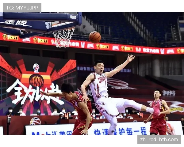 篮球比赛中，什么行为会被判为违体犯规？详解判定标准与罚则
